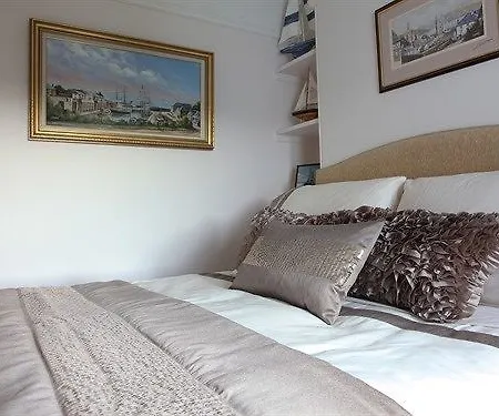 Bed & Breakfast Langdale House 4*